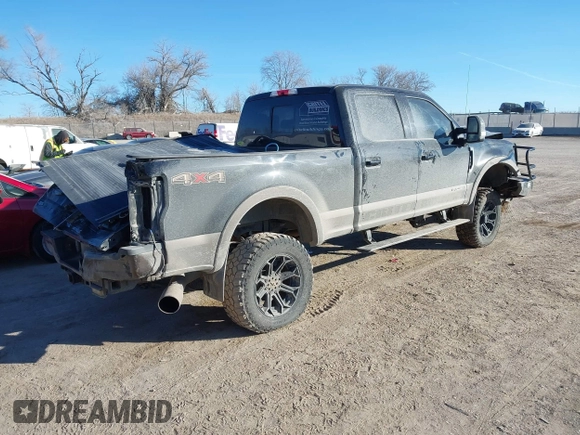 2017 Ford F-250 Lariat with VIN 1FT7W2BT8HED31729, listed as a IAAI auction lot 41396178 with 128,564 mi miles and . Bid and sale history available at DreamBid. Image 4.