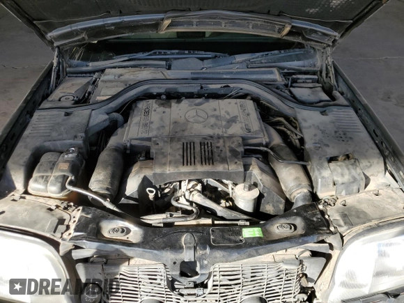 1994 Mercedes-Benz S with VIN WDBGA51E9RA172939, listed as a Copart auction lot 82686494 with 86,315 mi miles and Clean Title. Bid and sale history available at DreamBid. Image 11.