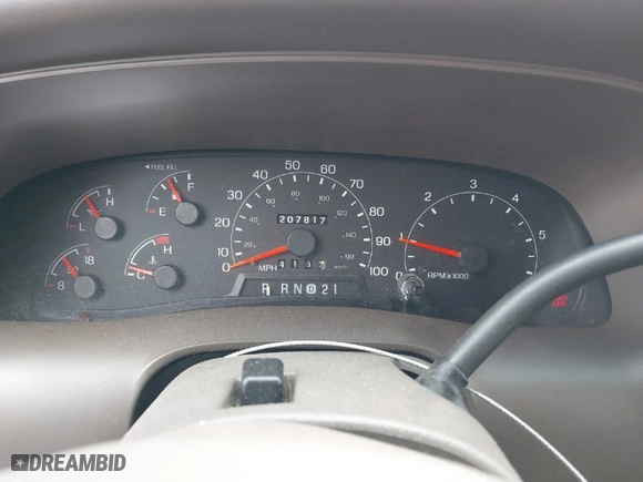 2000 Ford Excursion Limited with VIN 1FMNU43S0YEC77191, listed as a IAAI auction lot 41593538 with 207,847 mi miles. Bid and sale history available at carsss.com. Image 7.