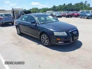 2010 Audi A6 Premium Plus z VIN WAUFGAFB9AN031057, wystawiony jako IAAI lot #42823106 z przebiegiem 117 131 mil mil oraz . Historia ofert i sprzedaży dostępna na DreamBid. Obrazek 1.