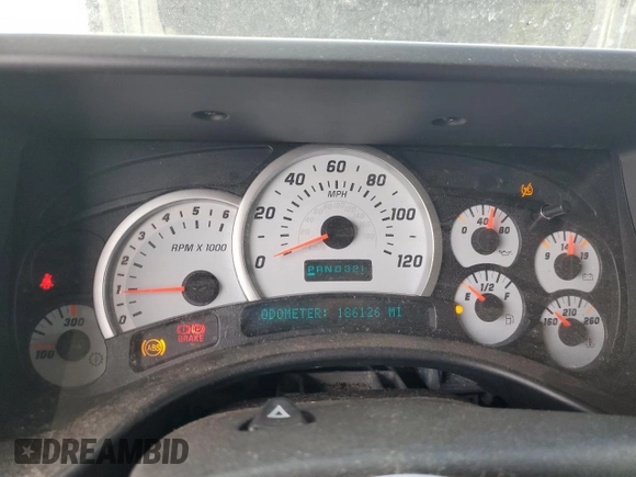 2003 Hummer H2 with VIN 5GRGN23U33H130871, listed as a Copart auction lot 83377484 with 186,126 mi miles and Clean Title. Bid and sale history available at carsss.com. Image 9.