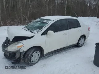 2008 Nissan Versa 1.8 S with VIN 3N1BC11E08L462527, listed as a Copart auction lot 42644645 with 171,425 mi miles and Salvage Title. Bid and sale history available at carsss.com. Image 1.