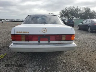 1990 Mercedes-Benz 560 with VIN WDBCA39E8LA536590, listed as a Copart auction lot 76843244 with 231,703 mi miles and Non Repairable. Bid and sale history available at DreamBid. Image 6.