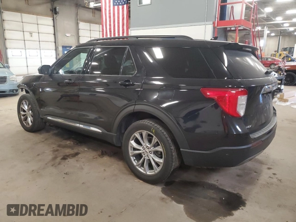 2020 Ford Explorer XLT with VIN 1FMSK8DH7LGC26593, listed as a Copart auction lot 49618145 with 191,010 mi miles and Salvage Title. Bid and sale history available at DreamBid. Image 2.