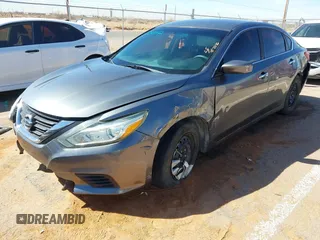 2016 Nissan Altima SR with VIN 1N4AL3APXGC197847, listed as a IAAI auction lot 41711136 with 130,826 mi miles and . Bid and sale history available at DreamBid. Image 2.