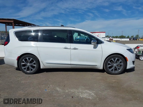 2017 Chrysler Pacifica Limited with VIN 2C4RC1GG6HR659936, listed as a IAAI auction lot 42024887 with 83,705 mi miles and . Bid and sale history available at DreamBid. Image 13.