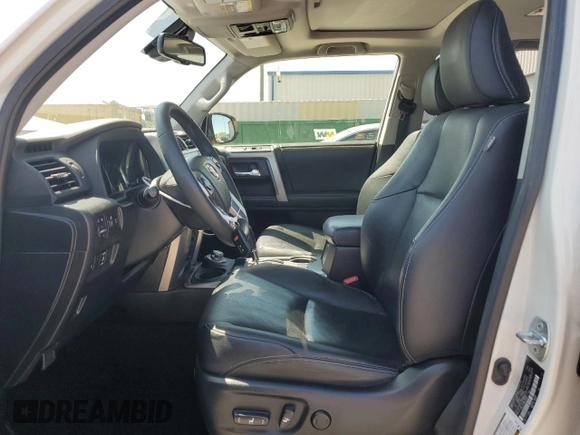 2021 Toyota 4Runner Limited with VIN JTEKU5JR7M5875457, listed as a Copart auction lot 52090465 with 142,805 mi miles and Non repairable. Bid and sale history available at DreamBid. Image 7.