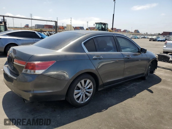 2012 Honda Accord EX z VIN 1HGCP2F76CA154916, wystawiony jako Copart lot #61509015 z przebiegiem 178 821 mil mil oraz Szkoda całkowita • Salvage title. Historia ofert i sprzedaży dostępna na DreamBid. Obrazek 3.