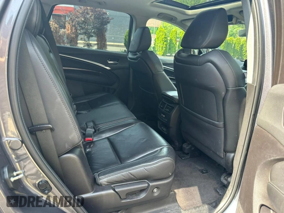 2018 Acura MDX Technology with VIN 5J8YD4H53JL020565, listed as a Copart auction lot 64906135 with 205,899 mi miles and Clean title. Bid and sale history available at DreamBid. Image 8.