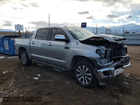 2018 Toyota Tundra SR5 z VIN 5TFHW5F17JX694497, wystawiony jako Copart lot #88545555 z przebiegiem 93 586 mil mil oraz Szkoda całkowita • Salvage title. Historia ofert i sprzedaży dostępna na DreamBid. Obrazek 4.