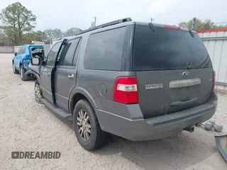 2014 Ford Expedition XLT with VIN 1FMJU1H52EEF06868, listed as a IAAI auction lot 41783337 with Not provided miles and . Bid and sale history available at DreamBid. Image 3.