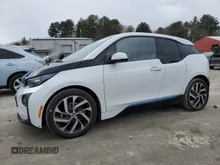 2014 BMW i3 with VIN WBY1Z4C52EV275449, listed as a Copart auction lot 48460305 with 106,562 mi miles and Clean Title. Bid and sale history available at carsss.com. Image 1.