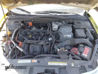 2012 Ford Fusion Hybrid with VIN 3FADP0L31CR284736, listed as a IAAI auction lot 42246142 with 384,612 mi miles and . Bid and sale history available at DreamBid. Image 10.