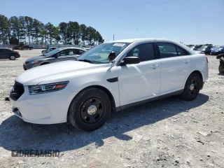 2016 Ford Police Interceptor с VIN 1FAHP2MT7GG136776, выставлен на аукционе Copart как лот 52381585 с пробегом 142 001 миль миль и На запчасти • Non repairable. История ставок и продаж доступна на DreamBid. Изображение 1.