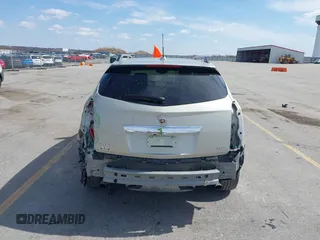 2015 Cadillac SRX Luxury Collection with VIN 3GYFNEE32FS638242, listed as a IAAI auction lot 41866683 with 32,277 mi miles. Bid and sale history available at carsss.com. Image 17.