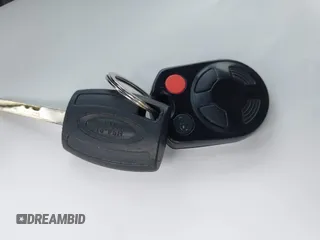 2017 Ford Transit XL с VIN 1FBAX2CM5HKB15501, выставлен на аукционе IAAI как лот 42072707 с пробегом Не указан миль и . История ставок и продаж доступна на DreamBid. Изображение 11.
