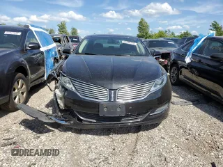 2014 Lincoln MKZ with VIN 3LN6L2GK5ER802115, listed as a Copart auction lot 58590175 with 113,022 mi miles and Salvage title. Bid and sale history available at DreamBid. Image 5.