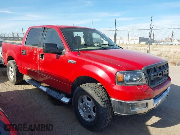 2005 Ford F-150 XLT with VIN 1FTPW12555KD00513, listed as a IAAI auction lot 41885017 with 217,032 mi miles. Bid and sale history available at carsss.com. Image 1.