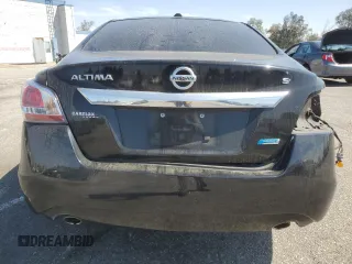 2014 Nissan Altima S with VIN 1N4AL3AP3EN235887, listed as a Copart auction lot 50079915 with 141,795 mi miles and Salvage Title. Bid and sale history available at DreamBid. Image 6.