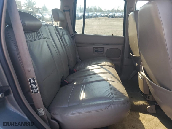 2001 Mercury Mountaineer with VIN 4M2ZU86P31UJ00676, listed as a Copart auction lot 82752844 with 160,886 mi miles and Salvage Title. Bid and sale history available at carsss.com. Image 11.