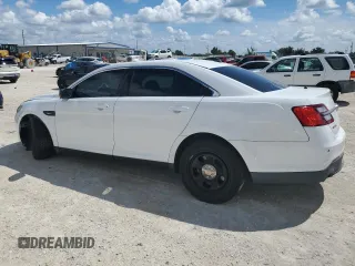 2015 Ford Police Interceptor with VIN 1FAHP2L84FG148962, listed as a Copart auction lot 71539464 with 140,072 mi miles and Salvage title. Bid and sale history available at DreamBid. Image 2.