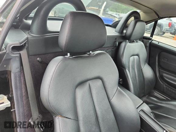 1998 Mercedes-Benz SLK 230/320 с VIN WDBKK47F1WF061897, выставлен на аукционе Copart как лот 60979075 с пробегом 66 539 миль миль и Чистый • Clean title. История ставок и продаж доступна на DreamBid. Изображение 10.