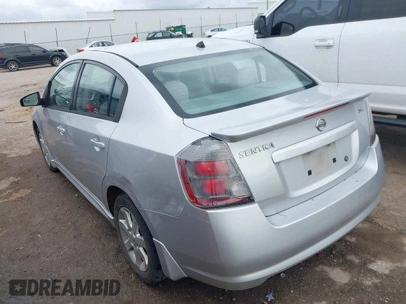 2010 Nissan Sentra S z VIN 3N1AB6AP1AL695996, wystawiony jako IAAI lot #42450128 z przebiegiem 199 606 mil mil oraz . Historia ofert i sprzedaży dostępna na DreamBid. Obrazek 14.