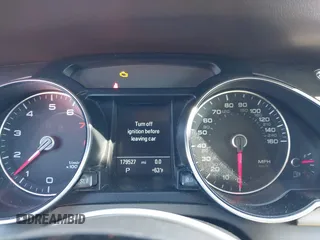 2015 Audi A5 Premium Plus z VIN WAUMFAFH8FN004891, wystawiony jako IAAI lot #41658692 z przebiegiem 179 527 mil mil oraz . Historia ofert i sprzedaży dostępna na DreamBid. Obrazek 7.