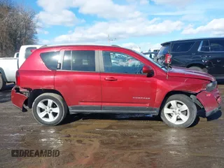 2017 Jeep Compass High Altitude with VIN 1C4NJDEB4HD127679, listed as a IAAI auction lot 41534669 with 208,949 mi miles and . Bid and sale history available at DreamBid. Image 13.