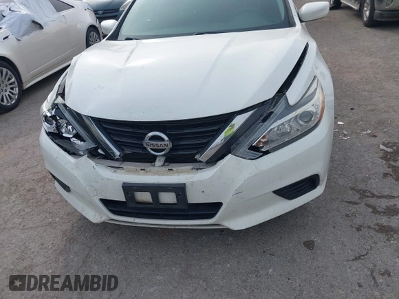 2018 Nissan Altima SV with VIN 1N4AL3APXJC247413, listed as a IAAI auction lot 41916016 with 112,148 mi miles and . Bid and sale history available at carsss.com. Image 6.