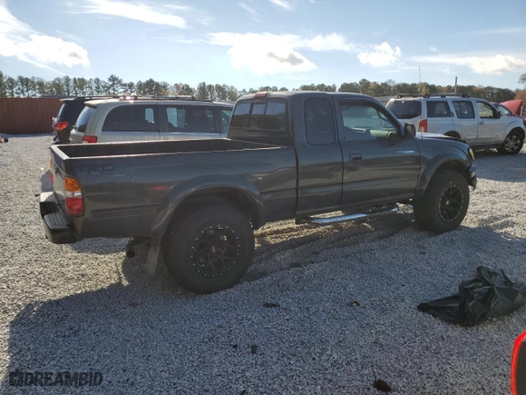 2001 Toyota Tacoma PreRunner with VIN 5TESN92N61Z744680, listed as a Copart auction lot 82040774 with NaN miles and Salvage Title. Bid and sale history available at carsss.com. Image 3.