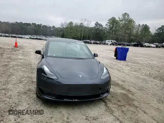 2023 Tesla Model 3 z VIN 5YJ3E1EA0PF620784, wystawiony jako Copart lot #49323115 z przebiegiem 69 263 mil mil oraz Szkoda całkowita • Salvage title. Historia ofert i sprzedaży dostępna na DreamBid. Obrazek 10.