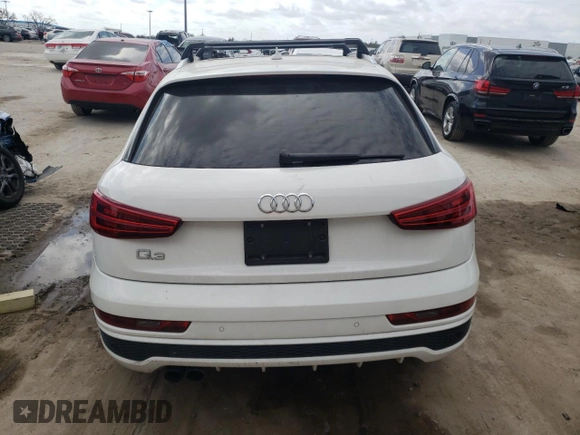 2018 Audi Q3 Premium with VIN WA1BCCFS7JR035197, listed as a Copart auction lot 40069483 with 41,513 mi miles. Bid and sale history available at carsss.com. Image 6.