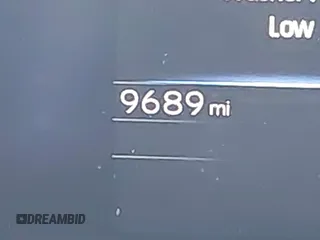 2024 Toyota bZ4X XLE z VIN JTMABACA9RA064702, wystawiony jako IAAI lot #42064771 z przebiegiem 9689 mil mil oraz . Historia ofert i sprzedaży dostępna na DreamBid. Obrazek 15.