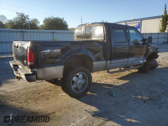1999 Ford Super Duty F-250 XL with VIN 1FTNW21S4XEE54748, listed as a Copart auction lot 41395325 with 298,200 mi miles and Salvage Title. Bid and sale history available at carsss.com. Image 3.