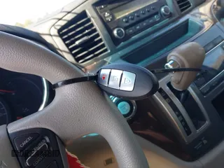 2016 Nissan Quest SL with VIN JN8AE2KP8G9156955, listed as a IAAI auction lot 41935685 with 114,981 mi miles and . Bid and sale history available at DreamBid. Image 11.