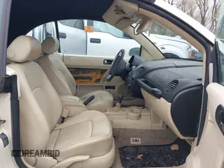 2003 Volkswagen Beetle GLS with VIN 3VWCK21Y43M315003, listed as a IAAI auction lot 41914125 with Not Provided miles and . Bid and sale history available at DreamBid. Image 5.