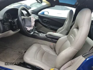 2002 Chevrolet Corvette with VIN 1G1YY22G825117812, listed as a Copart auction lot 82476834 with 86,521 mi miles and Salvage Title. Bid and sale history available at carsss.com. Image 7.