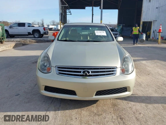 2005 Infiniti G35 z VIN JNKCV51E25M219854, wystawiony jako IAAI lot #41798749 z przebiegiem 221 085 mil mil oraz . Historia ofert i sprzedaży dostępna na DreamBid. Obrazek 6.