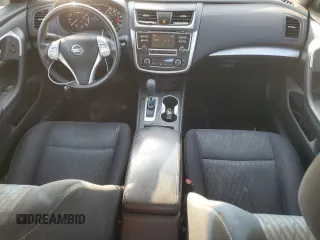 2017 Nissan Altima SV with VIN 1N4AL3AP0HC190939, listed as a Copart auction lot 75935684 with 137,376 mi miles and Salvage Title. Bid and sale history available at carsss.com. Image 8.