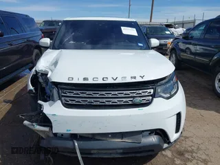 2018 Land Rover Discovery HSE Luxury z VIN SALRT2RV1JA075819, wystawiony jako IAAI lot #42157121 z przebiegiem 93 829 mil mil oraz . Historia ofert i sprzedaży dostępna na DreamBid. Obrazek 12.