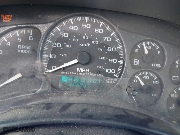 2002 Chevrolet Silverado 1500 with VIN 1GCEC14W62Z161730, listed as a IAAI auction lot 41790163 with 206,957 mi miles. Bid and sale history available at carsss.com. Image 7.