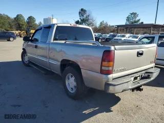 2002 GMC Sierra 1500 SLE with VIN 2GTEC19VX21387844, listed as a Copart auction lot 87108324 with 213,593 mi miles and Salvage Title. Bid and sale history available at carsss.com. Image 2.