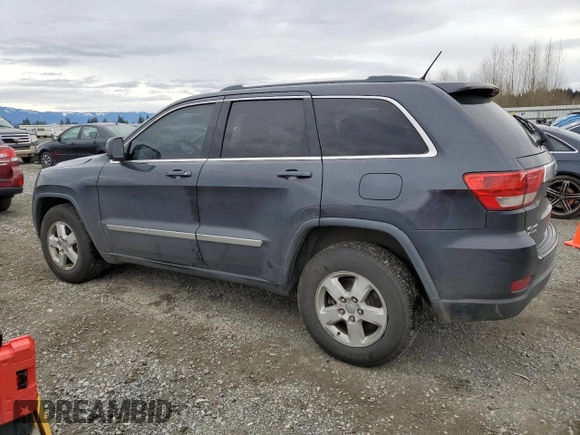 2013 Jeep Grand Cherokee Laredo with VIN 1C4RJFAG6DC630354, listed as a Copart auction lot 49773425 with 113,291 mi miles and Salvage Title. Bid and sale history available at carsss.com. Image 2.