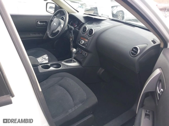 2014 Nissan Rogue Select S with VIN JN8AS5MV8EW707597, listed as a IAAI auction lot 41804656 with 137,126 mi miles. Bid and sale history available at carsss.com. Image 5.