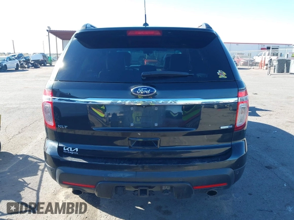 2015 Ford Explorer XLT with VIN 1FM5K8D81FGB56865, listed as a IAAI auction lot 40974676 with 1 mi miles. Bid and sale history available at carsss.com. Image 17.