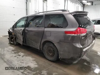 2011 Toyota Sienna LE with VIN 5TDJK3DC8BS008819, listed as a Copart auction lot 46245485 with 243,826 mi miles and Non Repairable. Bid and sale history available at carsss.com. Image 2.