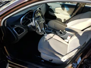 2012 Chrysler 200 Touring with VIN 1C3CCBBB8CN205852, listed as a Copart auction lot 47953065 with 140,202 mi miles and Salvage Title. Bid and sale history available at DreamBid. Image 7.