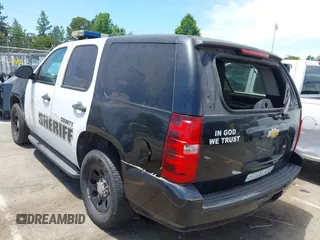2013 Chevrolet Tahoe Commercial z VIN 1GNLC2E00DR337995, wystawiony jako IAAI lot #42213635 z przebiegiem Nie podano mil oraz . Historia ofert i sprzedaży dostępna na DreamBid. Obrazek 3.