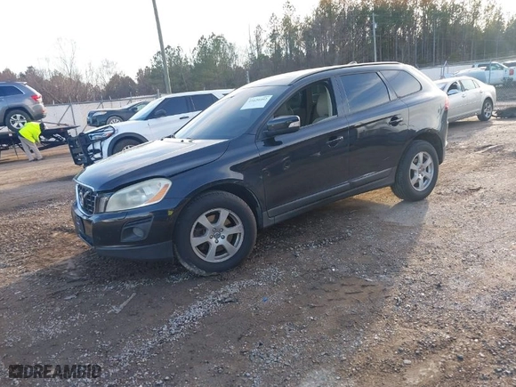 2010 Volvo XC60 3.2L with VIN YV4982DL7A2122700, listed as a IAAI auction lot 41620402 with 184,507 mi miles. Bid and sale history available at carsss.com. Image 2.